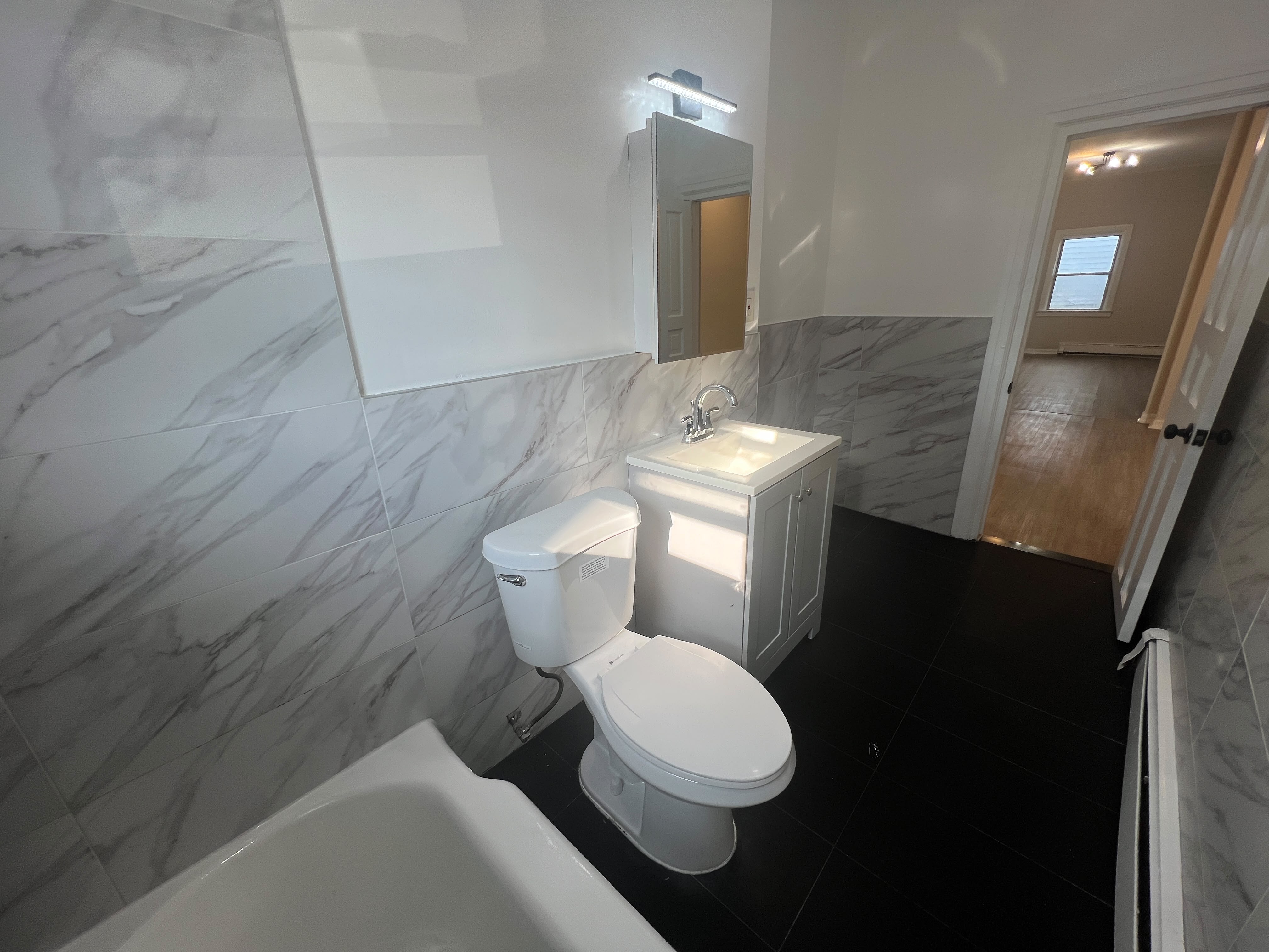 95 Cedar St. Apt. 1