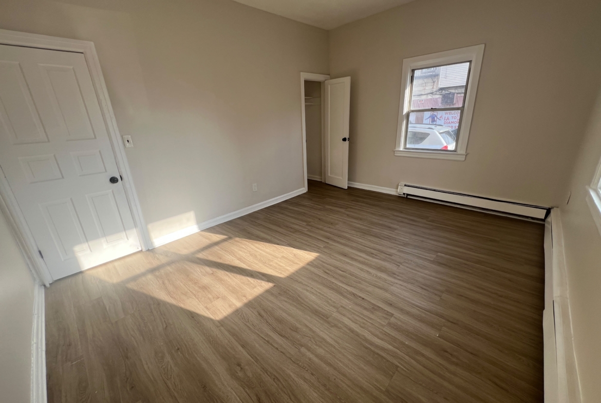 95 Cedar St. Apt. 1