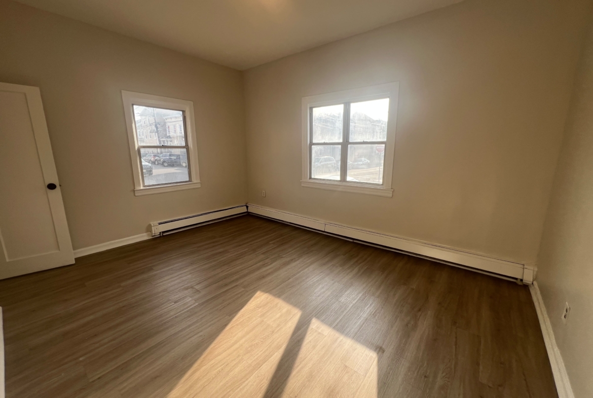 95 Cedar St. Apt. 1