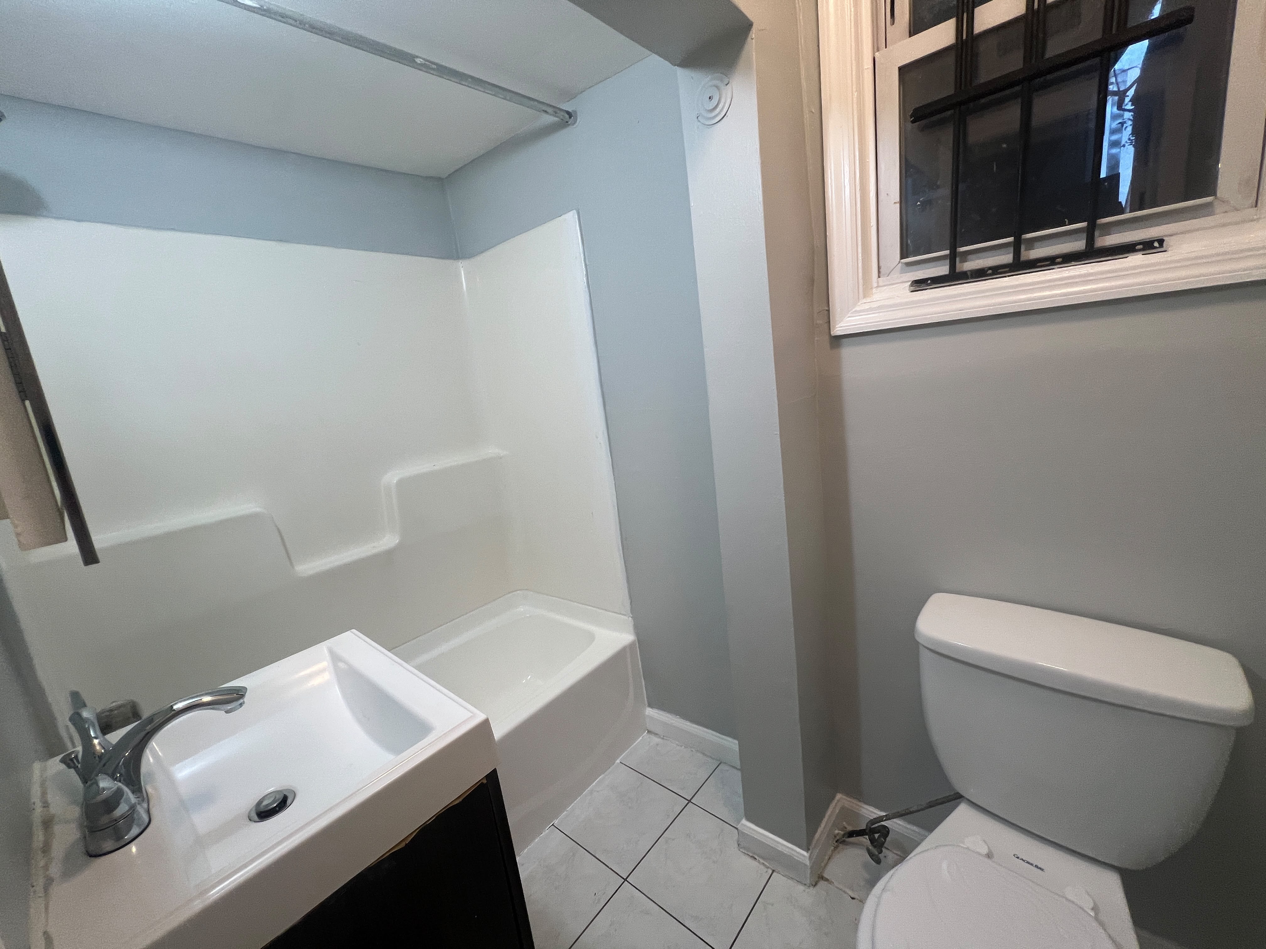 34 Passaic St. Apt. 4