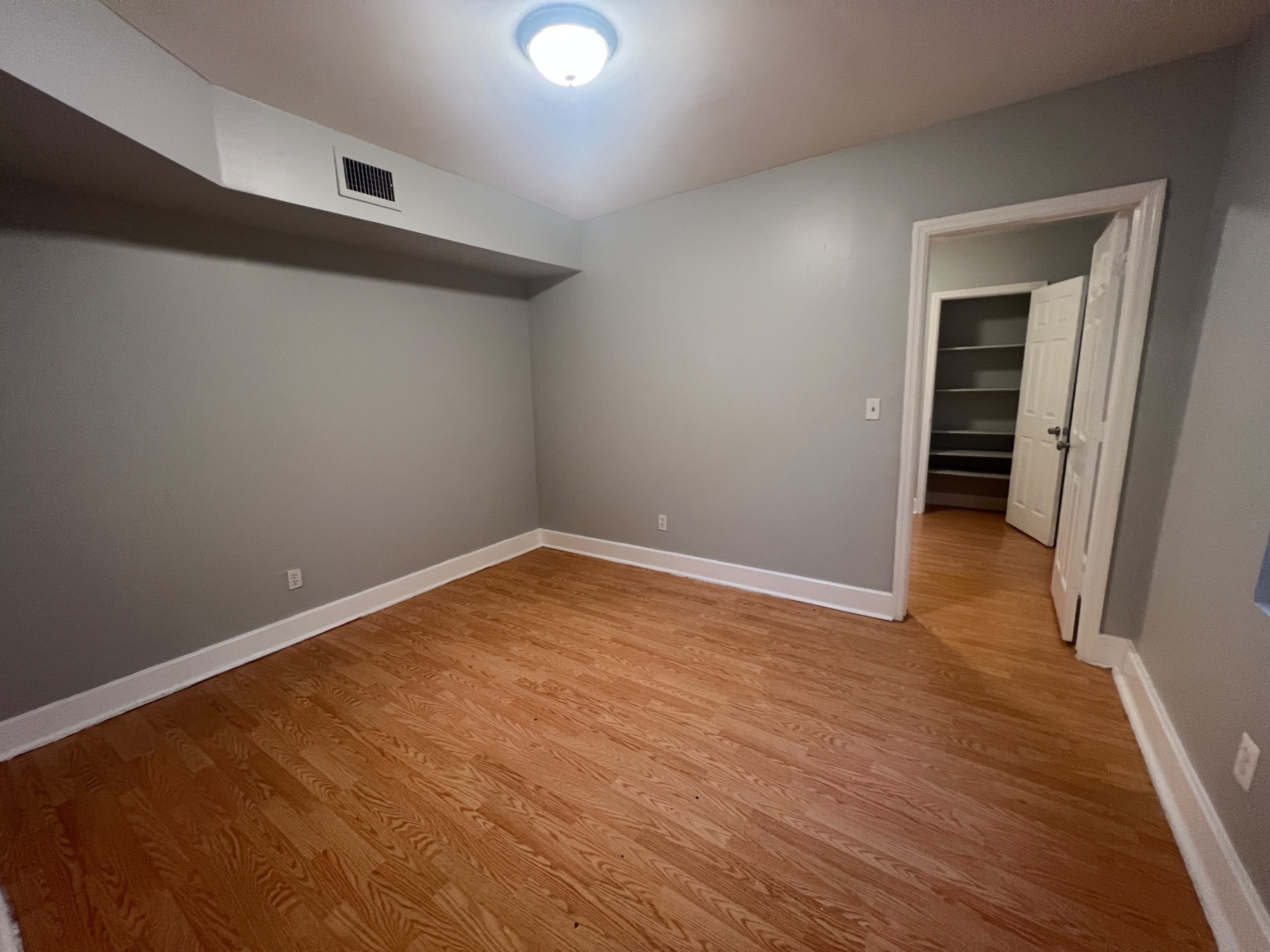 34 Passaic St. Apt. 4