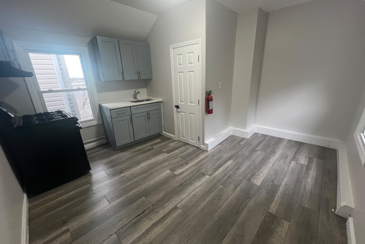 315 Marshall St. Apt 2