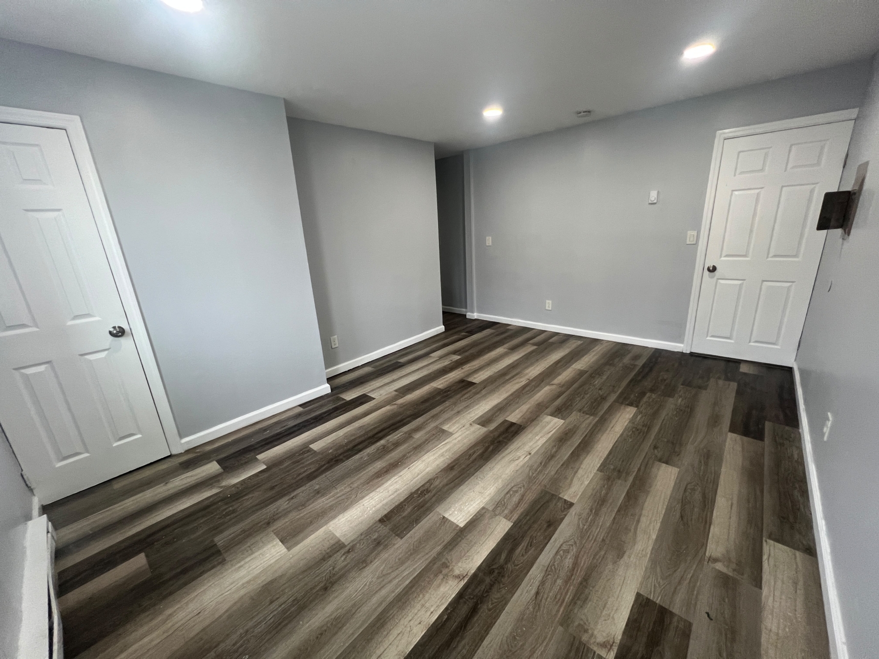 122 Central Ave. Apt A