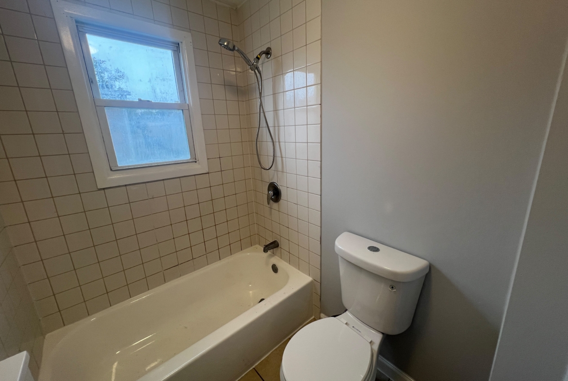 326 Grand St. Apt. 3F