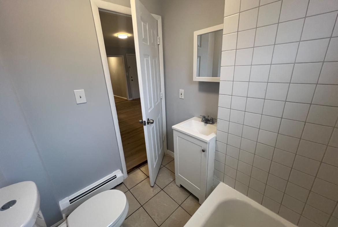 326 Grand St. Apt. 3F