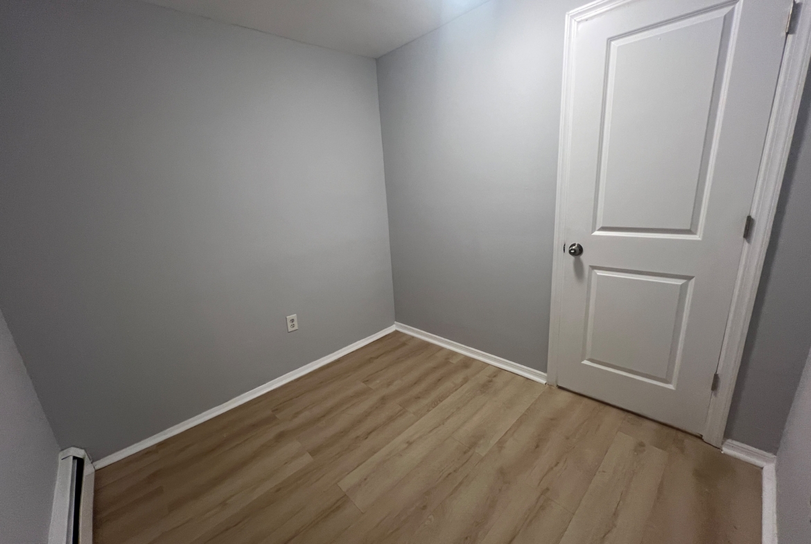 326 Grand St. Apt. 3F