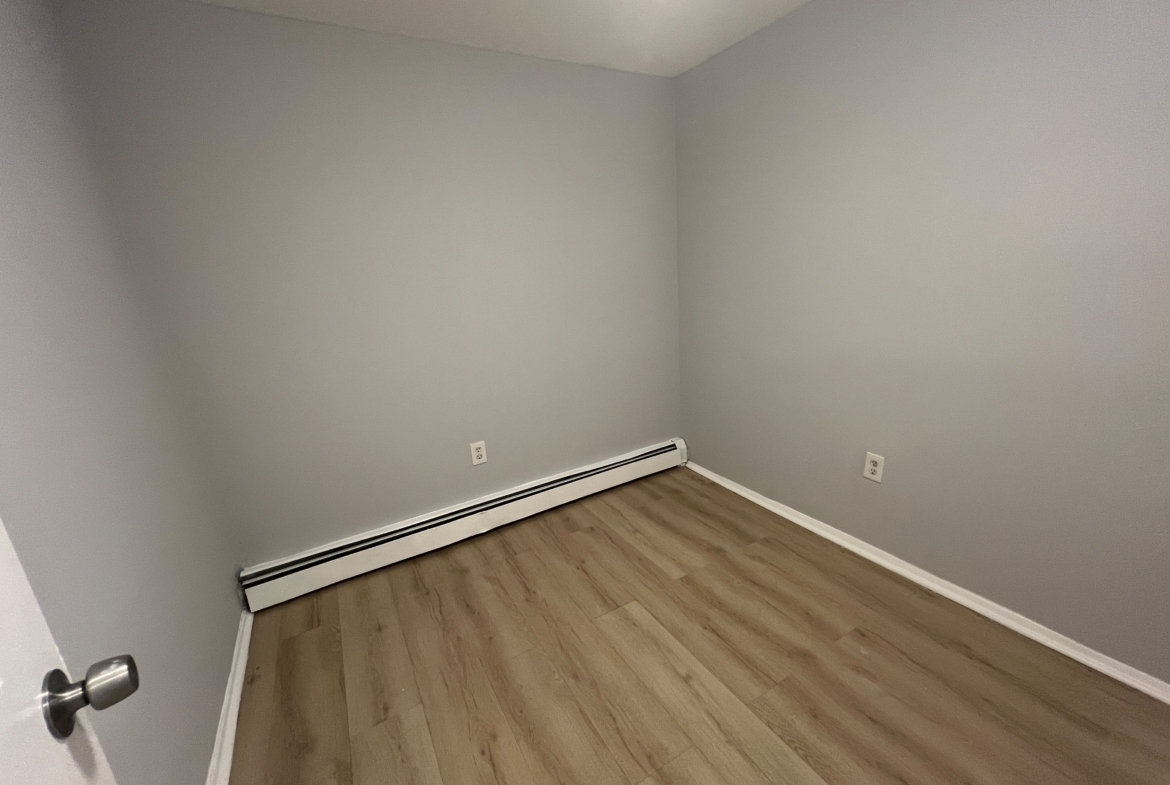 326 Grand St. Apt. 3F
