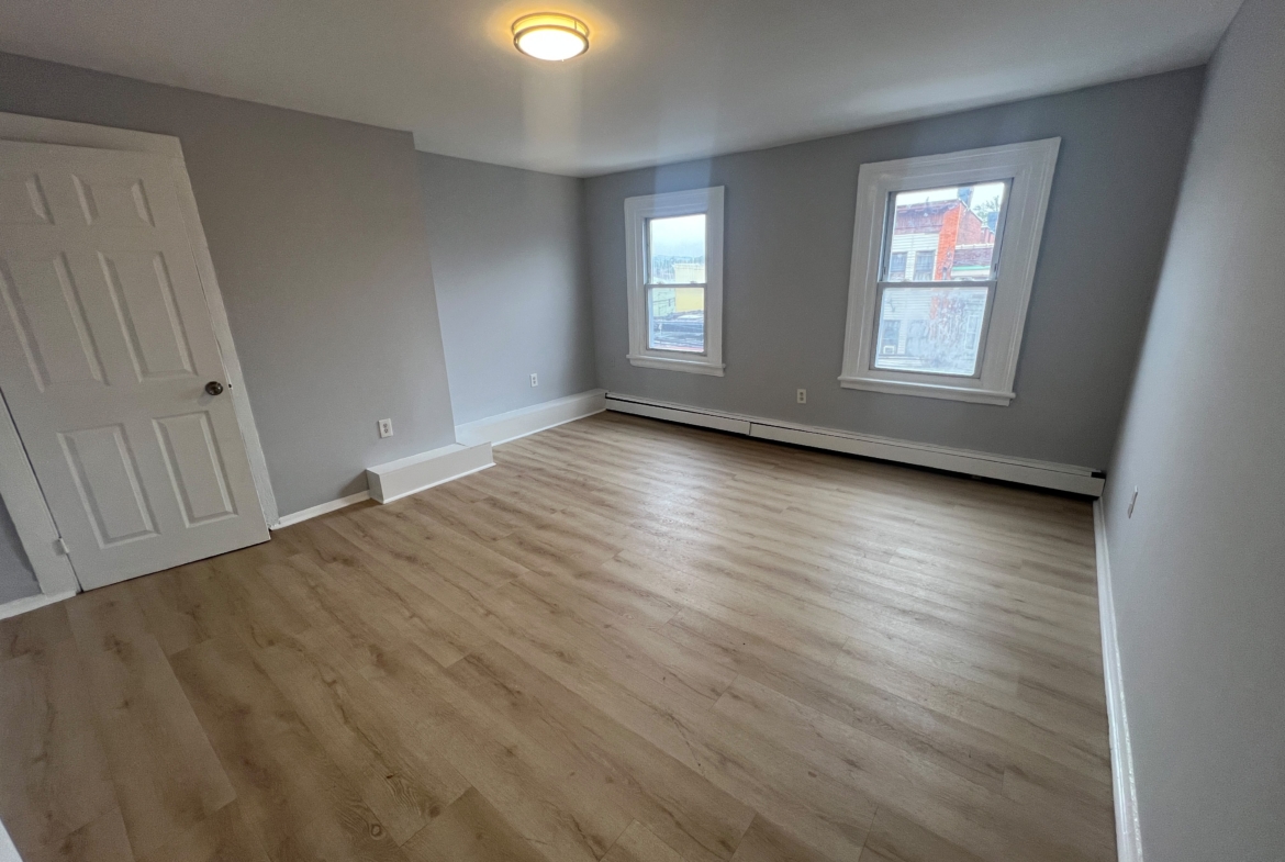 326 Grand St. Apt. 3F
