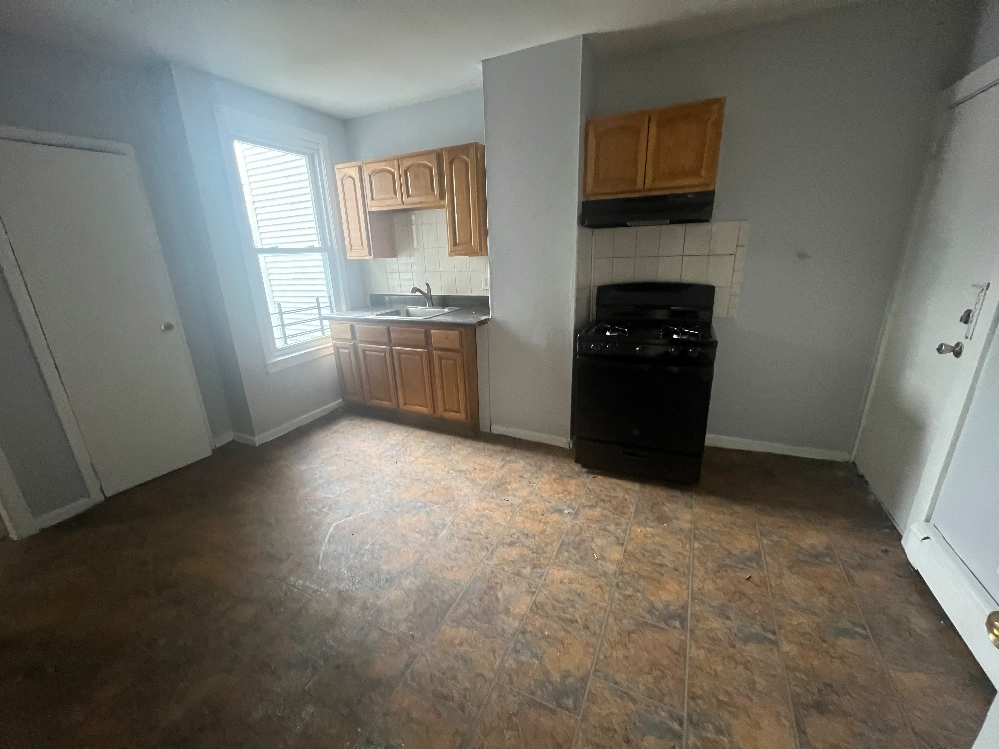 91 Butler St. Apt. 1