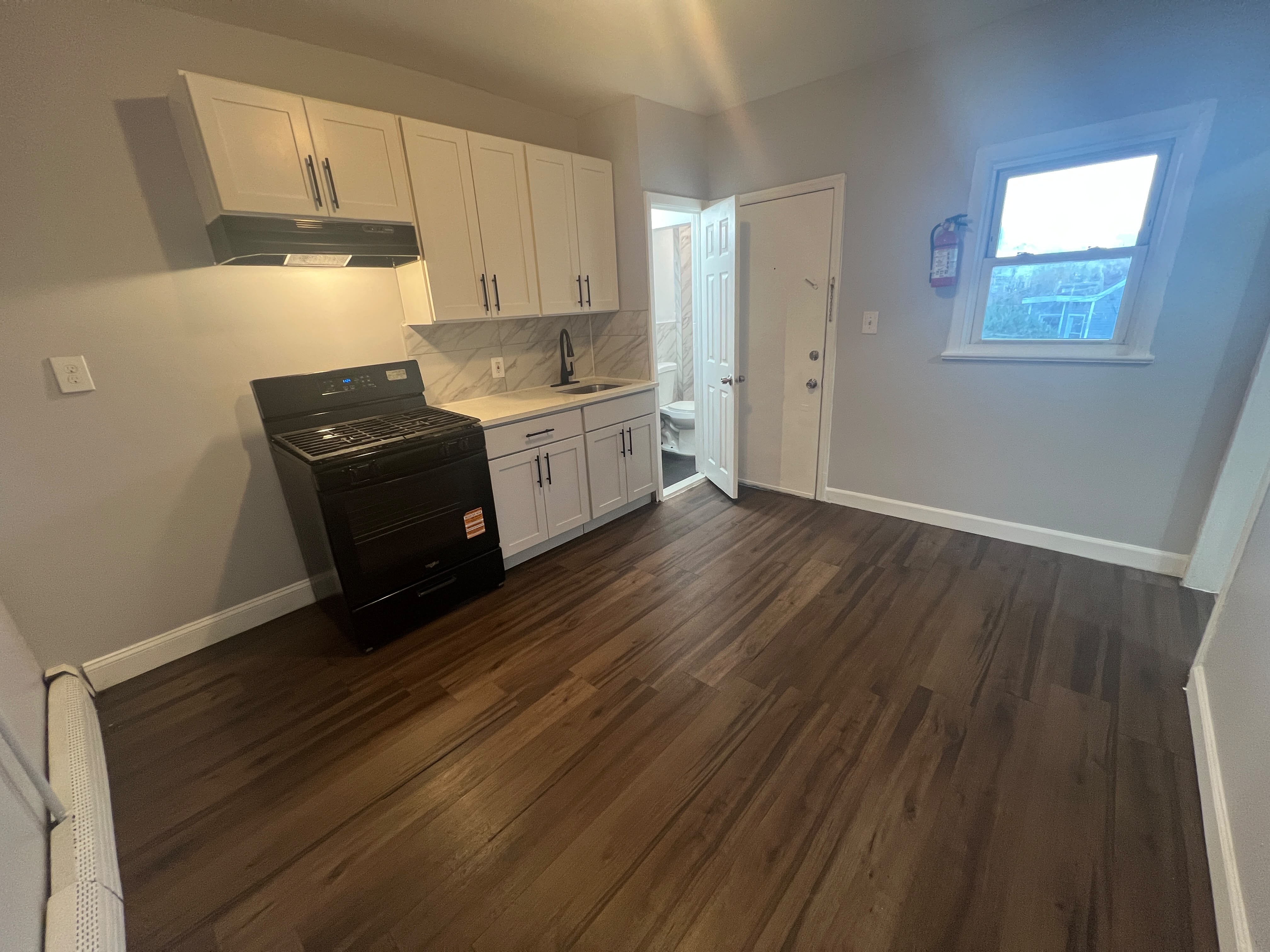 76 4th Ave. Apt. 3