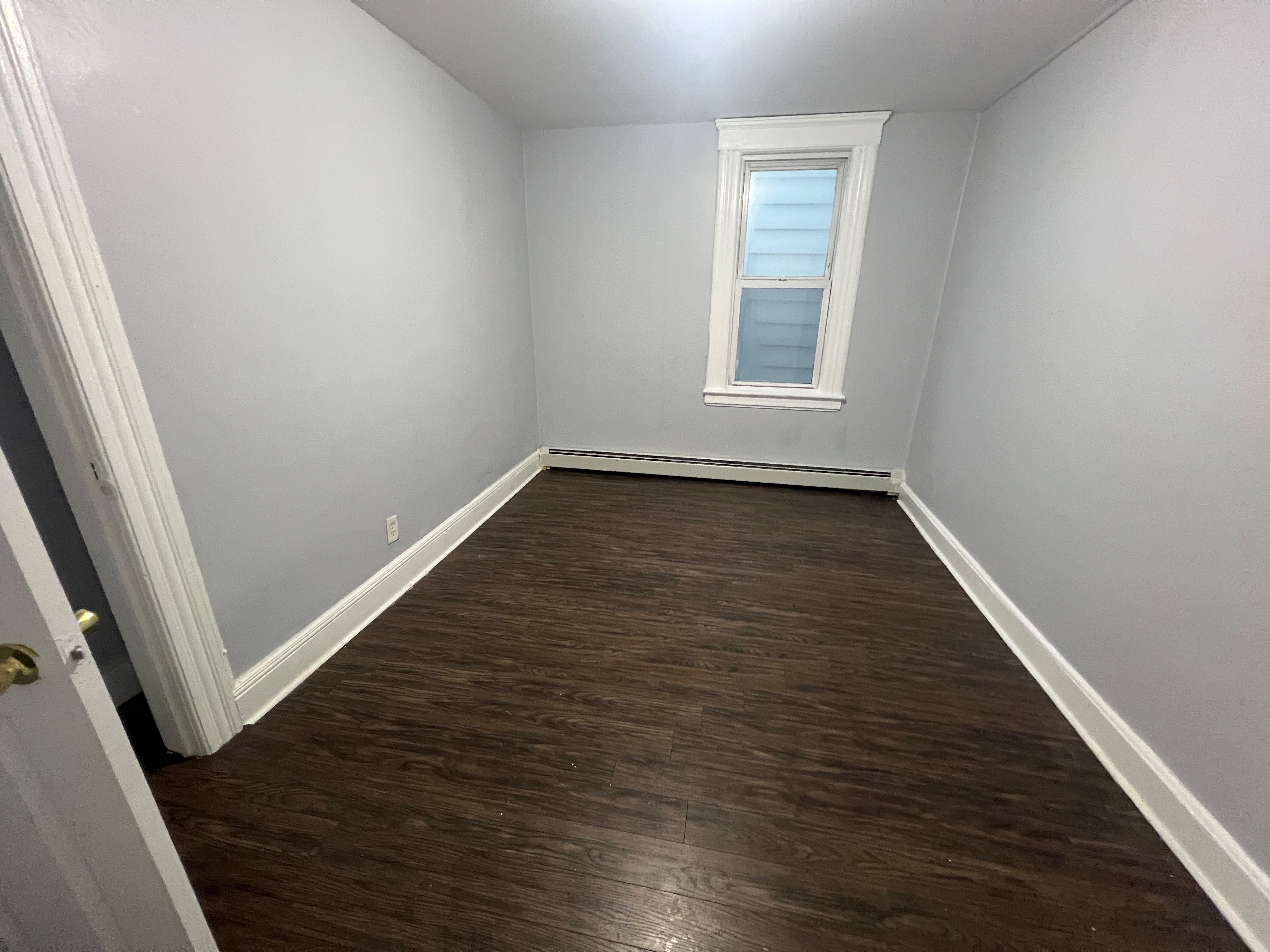 68 Wayne Ave. Apt. 2
