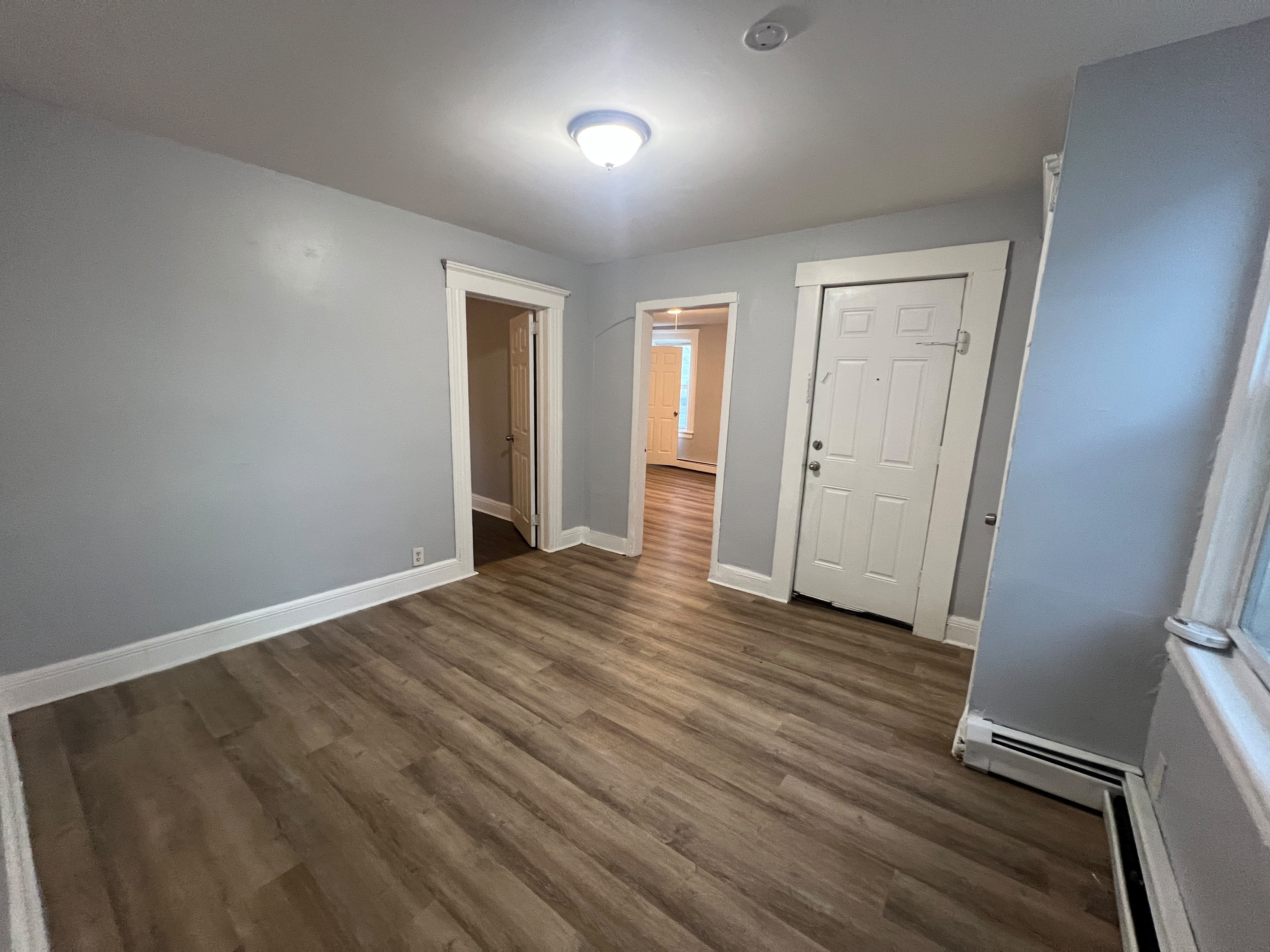 68 Wayne Ave. Apt. 2