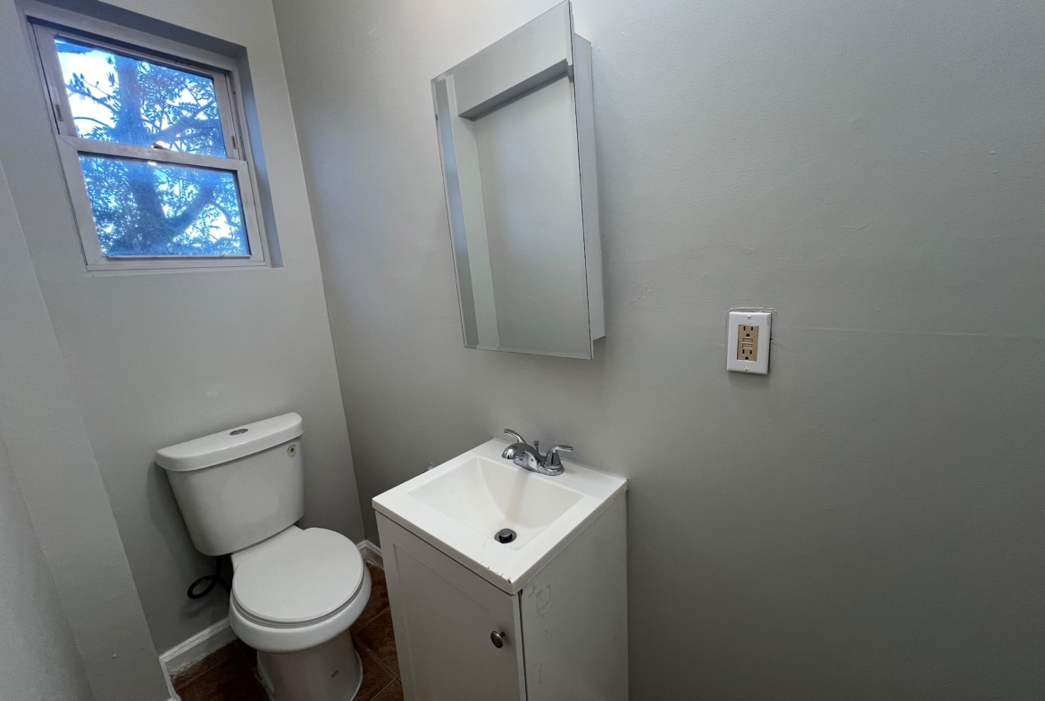 34 Passaic St. Apt. 5