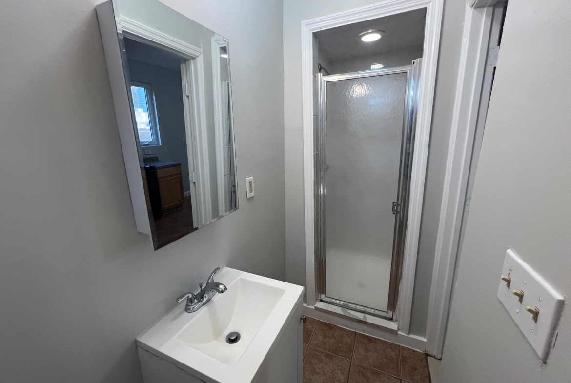 34 Passaic St. Apt. 5