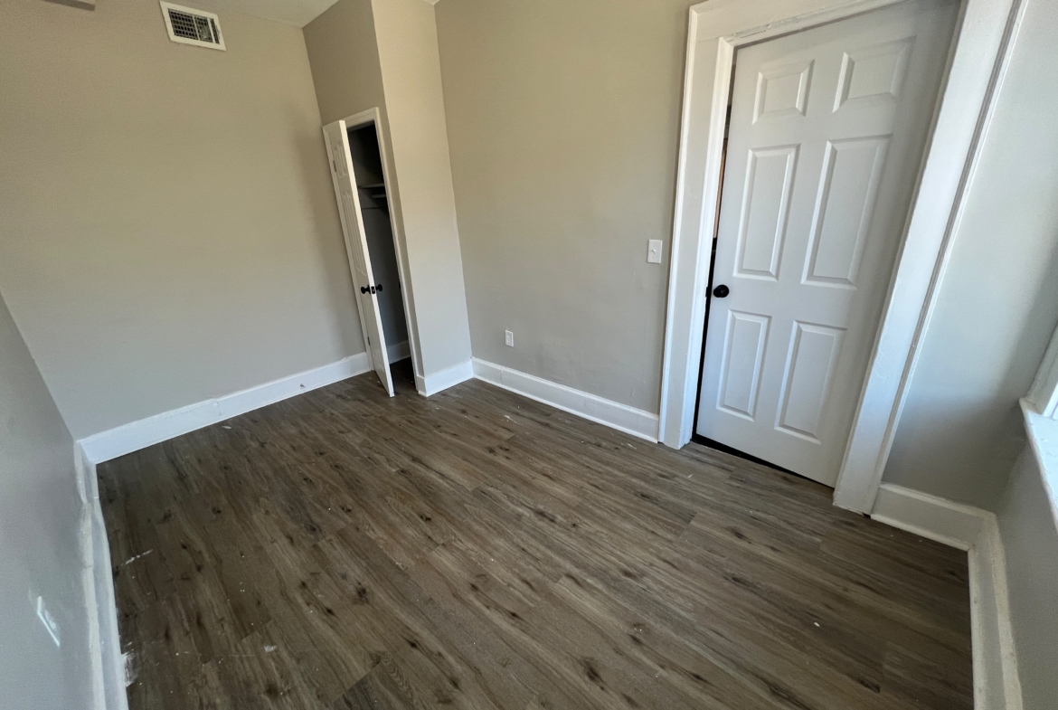 1003 S Orange Ave. Apt. 203