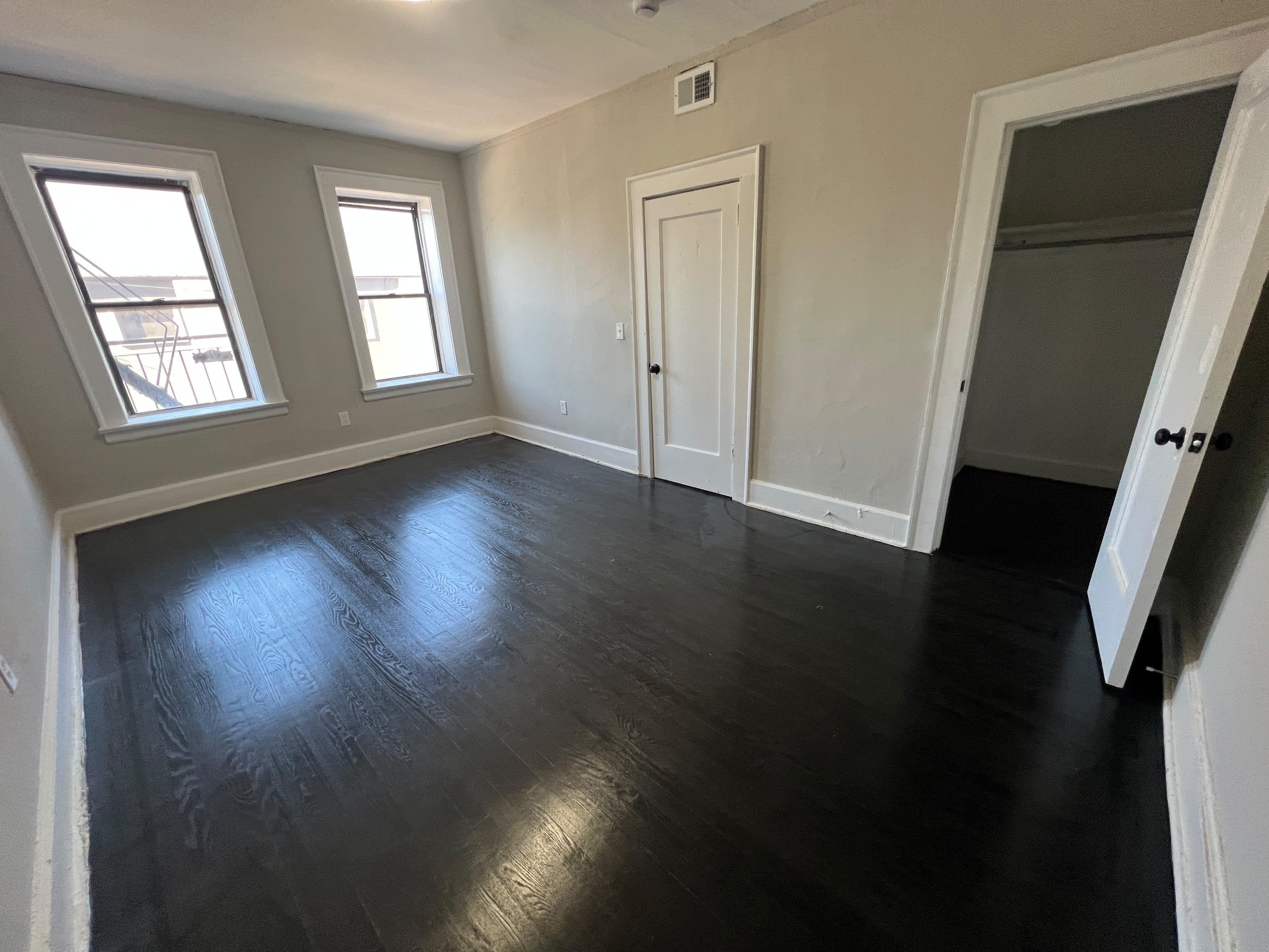 1003 S Orange Ave. Apt. 203